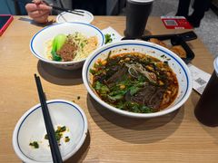 -蓉李记成都名小吃(武汉经开万达店)