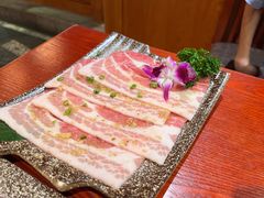 -喜牛烧肉酒场·黑金店(威高广场店)
