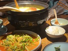 -九锅一堂酸菜鱼(新南凯德直营店)