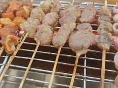 -哈尔滨小酒馆·鲜肉现穿自助烧烤(康新花园店)