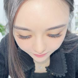 -七彩虹美甲美睫 半永久
