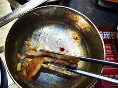 五花肉-哈哈碳都·牛肋条无限自助烤肉(台江万达店)