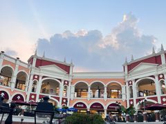 -佛罗伦萨小镇广佛名品奥特莱斯(疏港路店)