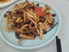 -东鑫记港式茶餐厅(南京东路店)