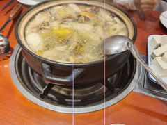-菌之家·专业纯野生菌火锅·特色炒菌