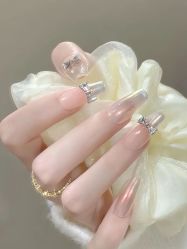 -悦指间美甲美睫