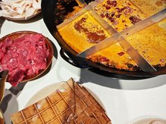 -岗上渣渣老火锅(两路口店)