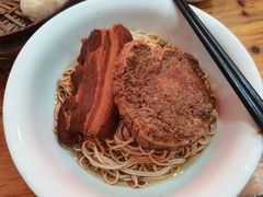 大肉-上海特色小笼店(铁岭路90弄小区店)