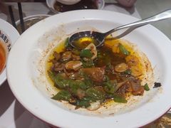 -渝是乎酸菜鱼(龙旗购物中心店)