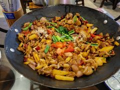 -富正毅三下锅·湘西韵味(天门山索道店)