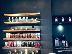 零售区-星巴克(七宝领展广场1F店)