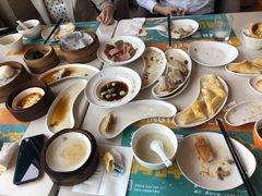 -青岛中心假日酒店·蓝天行政酒廊