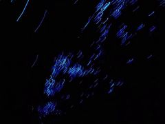 -怀托摩萤火虫洞