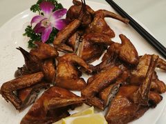乳鸽-益健名厨海鲜城(夏湾店)