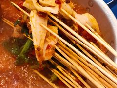 百种串串-马路边边 传媒大学店