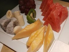 -穹六人间 people 6(岳阳路店)
