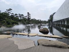 -罗红摄影艺术馆