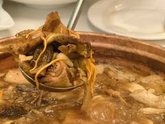 -菌海森林·非遗野生菌火锅(西山区滇池路摩根道店)