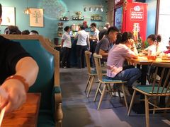 大堂-柴窝堡22号辣子鸡·传承新疆菜