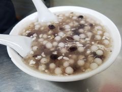-芳婆糕团店(王府大街店)