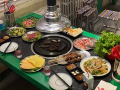 -马路牙子烧烤音乐酒馆(望京店)