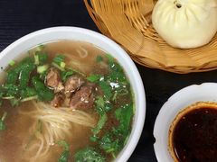-郑家包子牛肉拉面(尚勤路店)