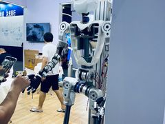 -东浩兰生上海世博展览馆