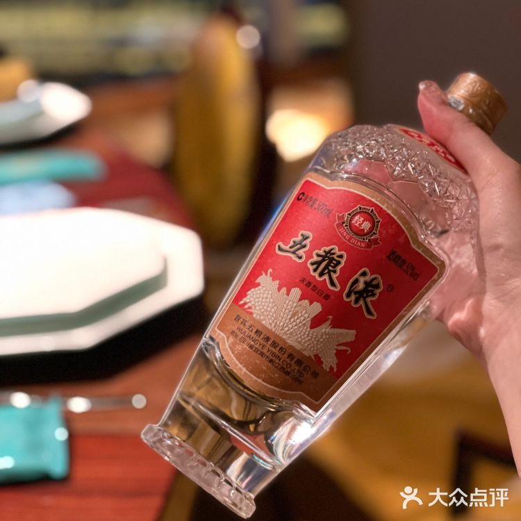 新开业的浦江名荟和浦江荟一样,一如既往的有着排场和体面