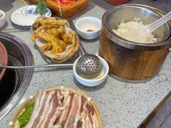 -阿婆情腊排骨火锅(金虹路店)