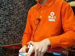 -沪小二炭火蛙锅(淮海中路美食不夜城店)