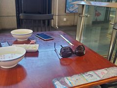 -黎一碗大碗手工面(城市立方店)