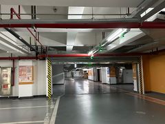 -龙湖虹桥天街-停车场