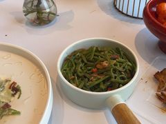-鱼翅楼·津派砂锅鱼翅(水上公园店)