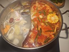 -椰子湾·海南火锅·糟粕醋·椰子鸡(正大广场店)