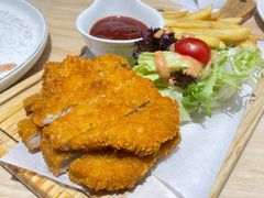 -刀叉遇上筷子中西融合餐厅(和平店)