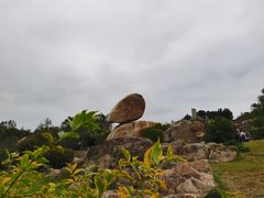 -东山风动石景区