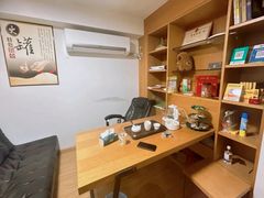 -顺则昌推按正骨理疗