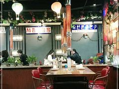 大堂-·缸桶屋·韩式牛肋条自助烤肉(西湖D11店)