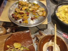 -破瓦寒窑·地摊烤羊排