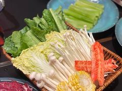 -老城鲜·小海鲜贝贝煲火锅(壹方城店)