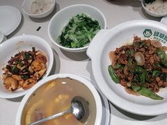 -绿草地·湘菜(芙蓉天街店)