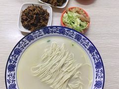 -面婆婆东台鱼汤面(湛江路店)