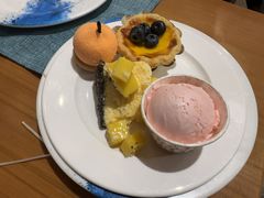 -亚龙湾希尔顿自助餐厅·海鲜·烧烤·沙滩BBQ·现场乐队