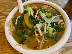 酸笋米粉-牛八宝桂林米粉(八里庄店)