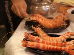 -鲜入围煮花胶鸡海鲜火锅