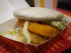 -麦当劳(世界城广场店)