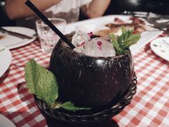 -鲨鱼美式餐厅酒吧Sharky