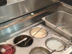 -成都你六姐·牛肉冒菜(信泰中心商场店)