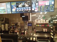-麦当劳(东直门外大街店)