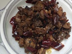 -鑫记婆婆兔·成都特产·兔头手撕兔(太古里店)